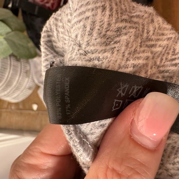 Women’s Kyodan Jacquard Joggers - Picture 5 of 7